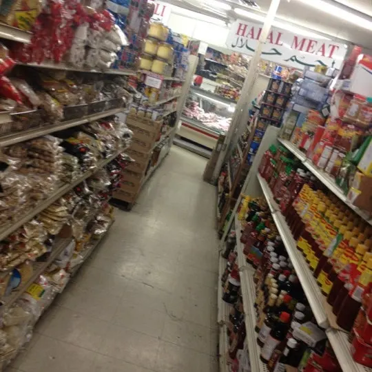 Super Hayat Market